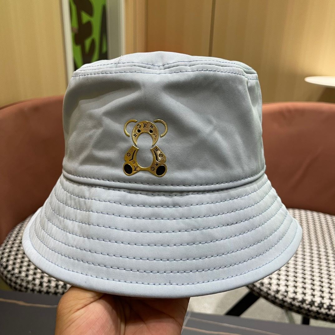 Louis Vuitton Caps